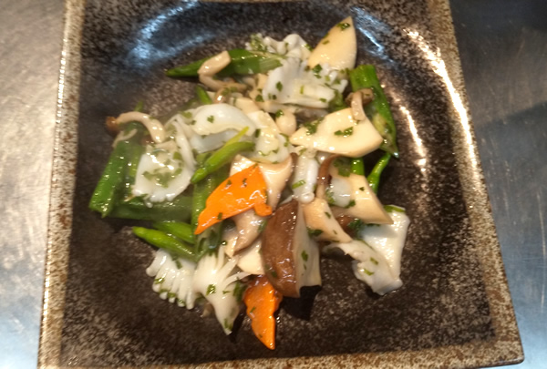 紋甲イカの青じそ炒め