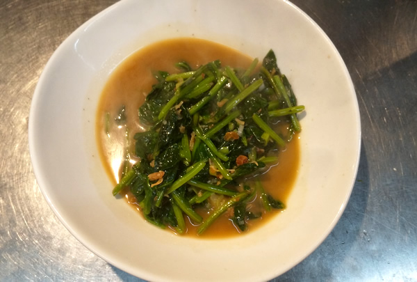 ほうれん草のXO醤炒め